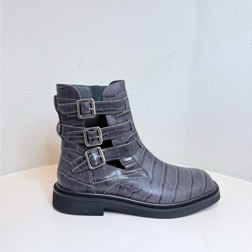 Franco Sarto Argo Grey Croc Print Women’s Leather Biker Boots Size 7.5 NIB